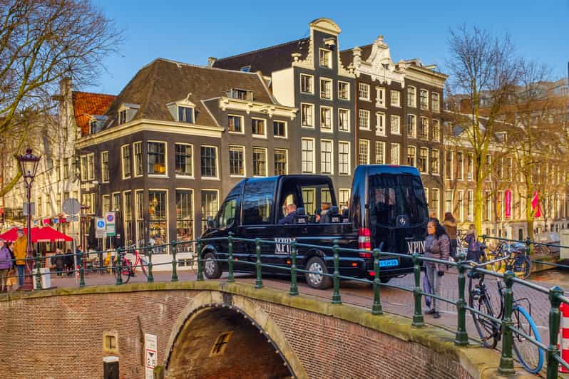 Amsterdam: Panoramic Sightseeing Tour with Audioguide