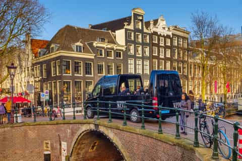 Amsterdam: Panoramic Sightseeing Tour with Audioguide