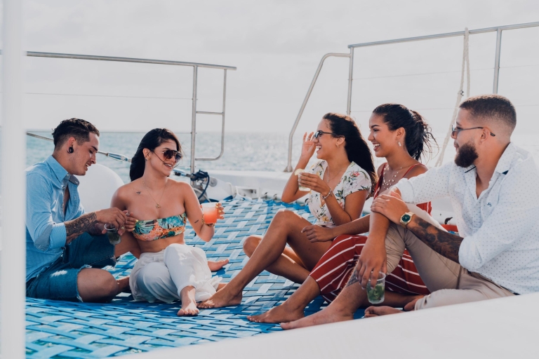 Aruba: Havana-Themed Sunset Cruise
