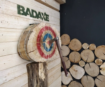 Axe Throwing Fun