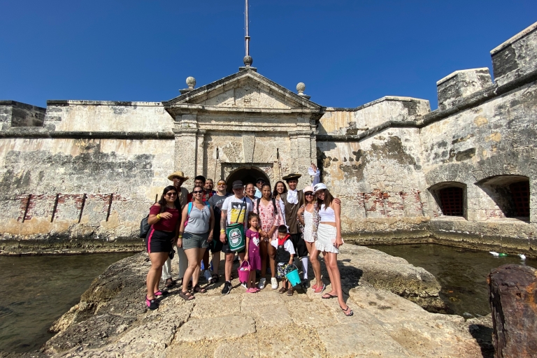 From Cartagena: Tierra Bomba Island Walking Tour with Lunch Playa Morena Standard Option