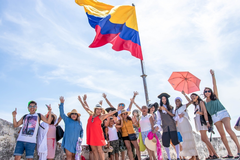 From Cartagena: Tierra Bomba Island Walking Tour with Lunch Playa Morena Standard Option