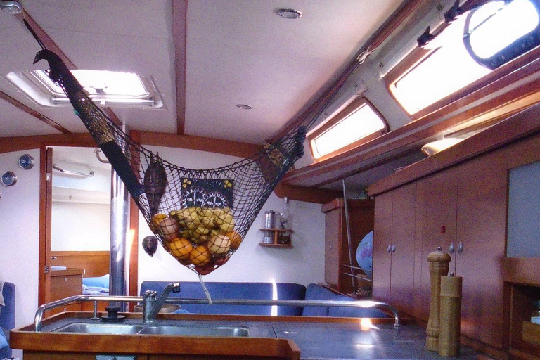 Private sailing cruise Day cruise on Sailing Yacht