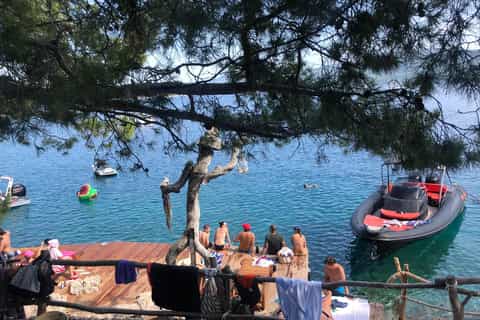 cruises hvar getyourguide