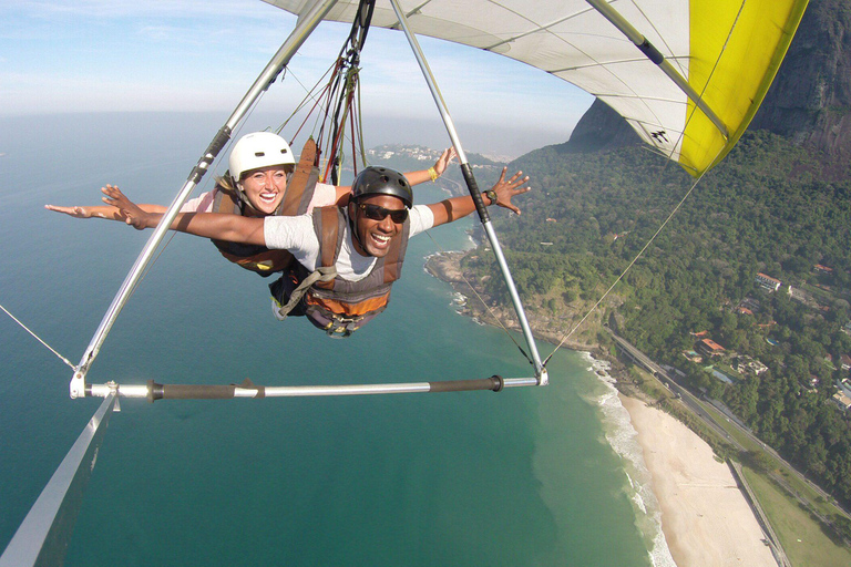 里约热内卢：滑翔伞体验（含酒店接送）里约热内卢：滑翔伞体验含酒店接送服务