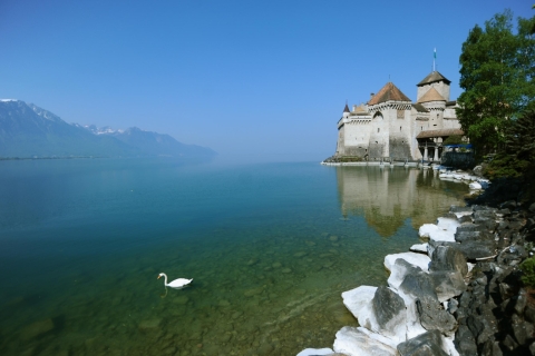 Desde Ginebra: Swiss Riviera Private TourTransporte, Guía del conductor, Castillo de Chillon y el mundo de Chaplin