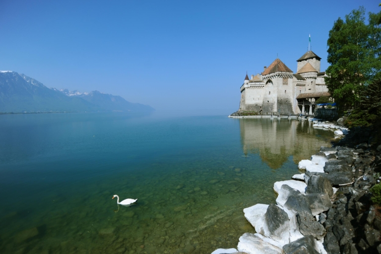 Van Genève: privétour door de Zwitserse RivièraTransport, chauffeursgids, Chillon Castle & Chaplin's World