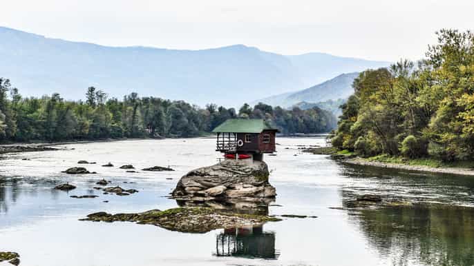 from belgrade drina river house sargan 8 train drvengrad