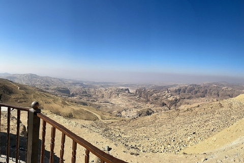 Amman – Petra – Całodniowa wycieczka do Wadi Rum