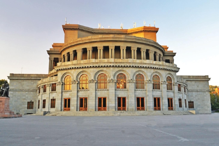 Ereván: museos, visitas guiadas, actividades y tarjeta de descuento de la ciudadTarjeta de 3 días