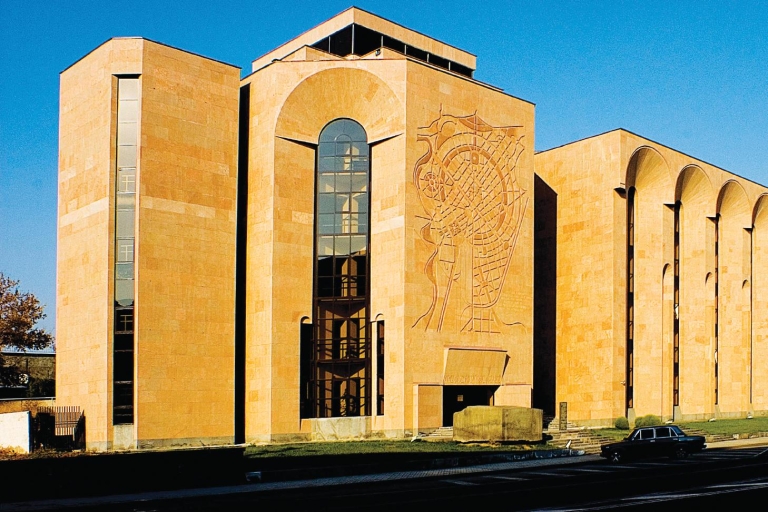 Ereván: museos, visitas guiadas, actividades y tarjeta de descuento de la ciudadTarjeta de 5 días