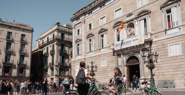Barcelona: Guided Bike or E-Bike City Tour photo 9