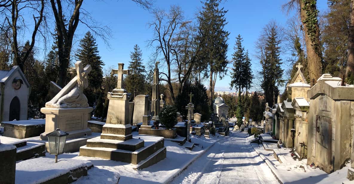 Lychakiv Cemetery Tour