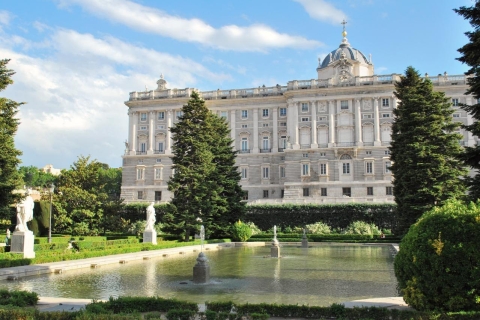 Madrid: Geführte Tour durch den Königspalast mit Skip-the-line-TicketGruppentour auf Spanisch