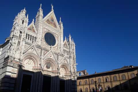 Siena: Private Tour Ideal for Families with Children