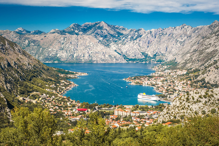 Kotor: Den blå grottan Blå grottan och Our Lady of the Rocks Grupp båttur