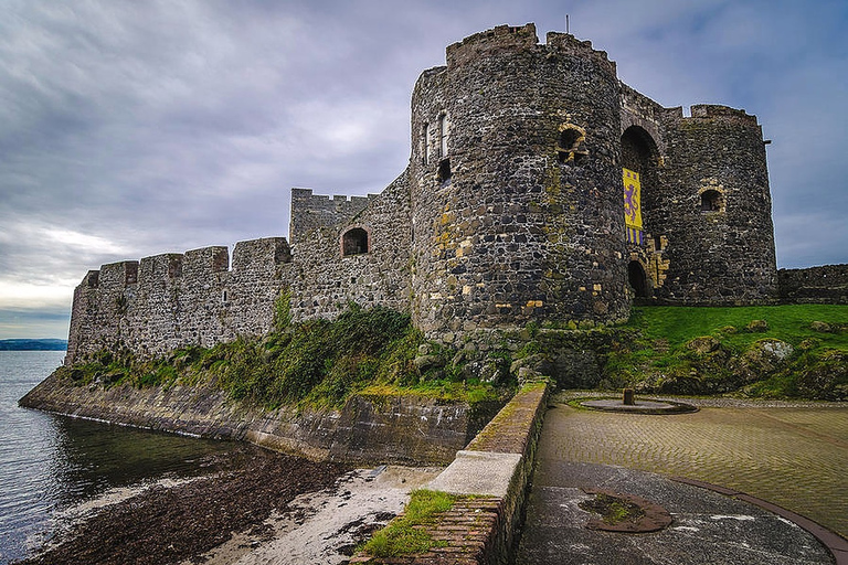 De Belfast: Visita de um dia à Calçada dos Gigantes e à Guerra dos TronosDe Belfast: Passeio de um dia pela Calçada dos Gigantes e Game of Thrones