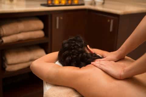 aqaba fullbody dead sea salt scrub treatment and massage