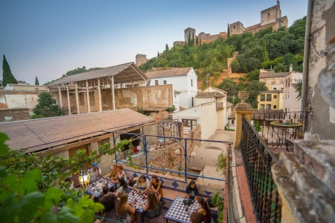 Granada: Halve dag tour met 4 buurten en 4 culturen
