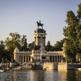 Madrid: visite à pied de 2 heures des secrets du parc du Retiro