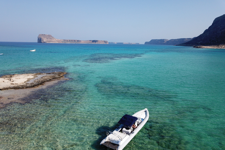 Desde Chania: viaje en barco privado por la bahía de Balos y la isla de Gramvousa