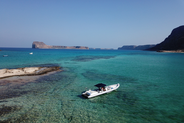 Desde Chania: viaje en barco privado por la bahía de Balos y la isla de Gramvousa