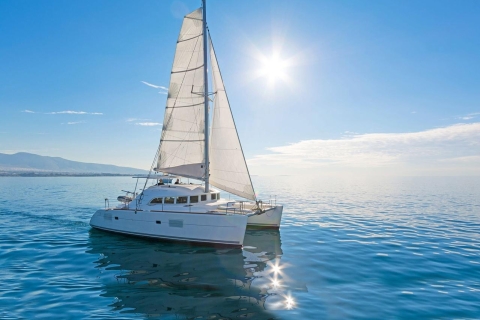 Mykonos : croisière en catamaran avec repas et boissons