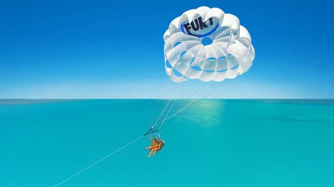 key west parasailing flights