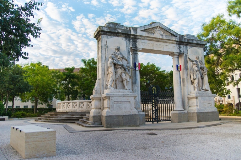 Nîmes : visite privée à pied de 2 h du centre historique