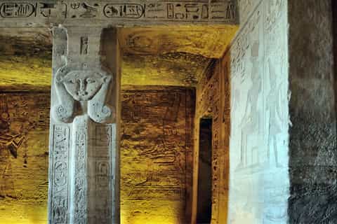 De Aswan: Templos de Abu Simbel de ônibus ou carro particular