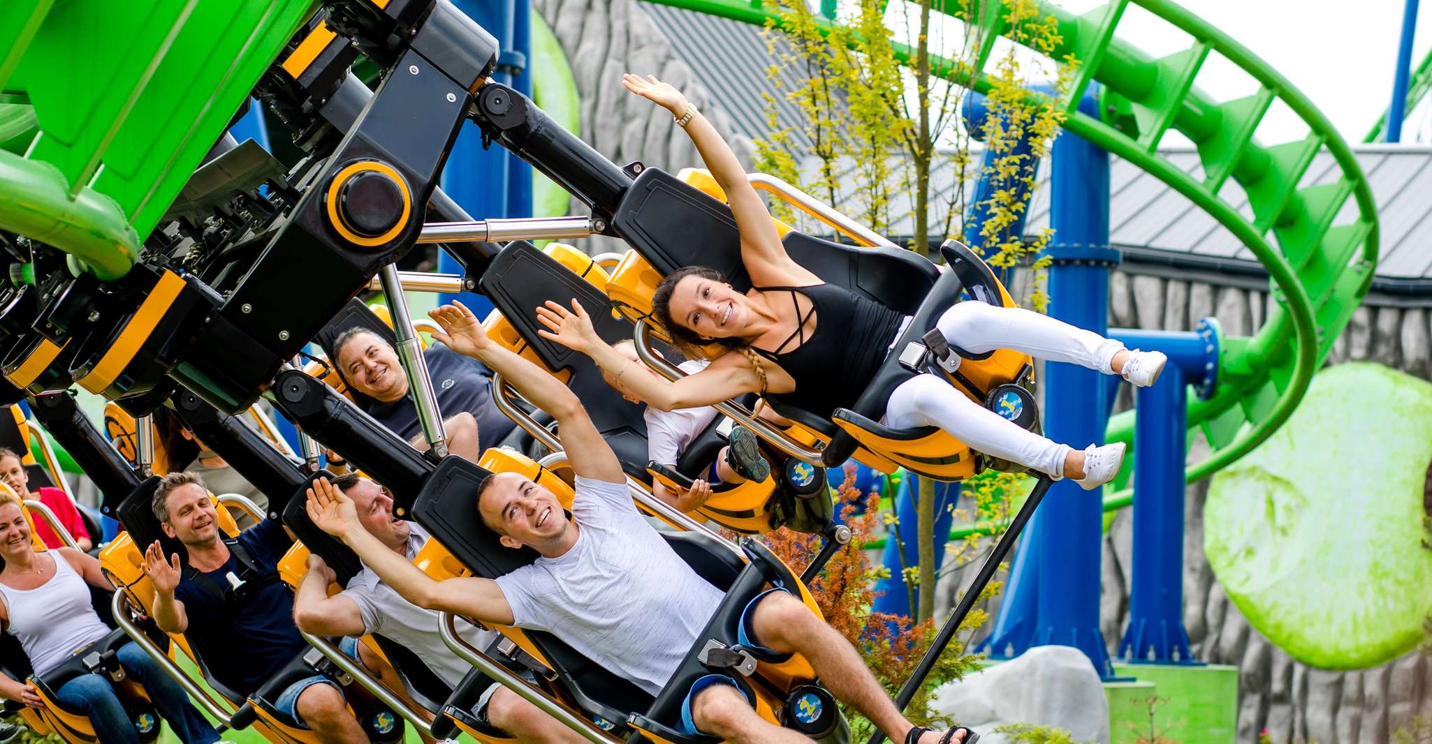 Krakow: Energylandia Entry Ticket and Round-Trip Transport