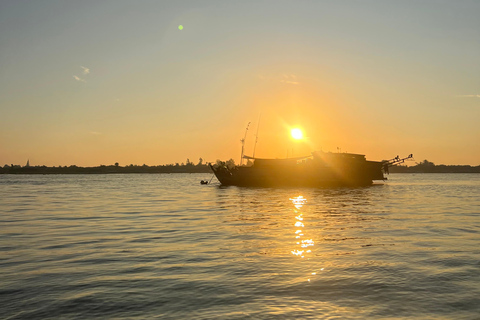 Mercado Flotante, Aldea de las Flores Auténtica Excursión por el Delta del Mekong