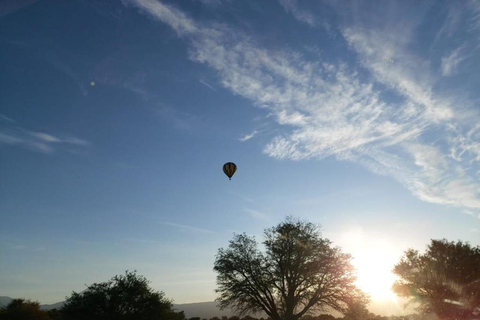 Atacama: giro in mongolfiera all&#039;alba di San Pedro de AtacamaAtacama: Giro in mongolfiera all&#039;alba di San Pedro de Atacama