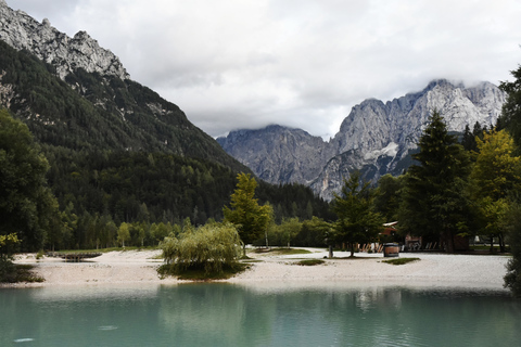 Ljubljana: excursão de um dia à cachoeira de Bled, Kranjska Gora e Peričnik