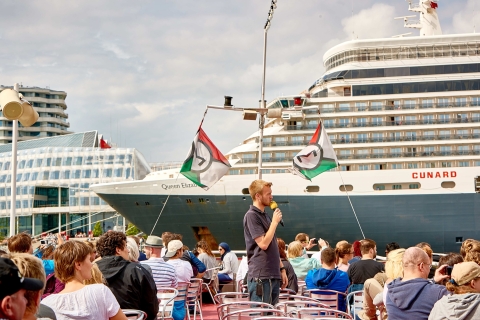Hamburg: Große Hafenrundfahrt1-stündige Bootsfahrt mit Gruppenrabatt