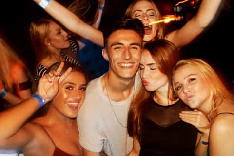 Central London Bar Crawl and Nightlife Tour