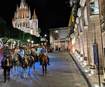 San Miguel de Allende: Reiten in den Cantinas Tour