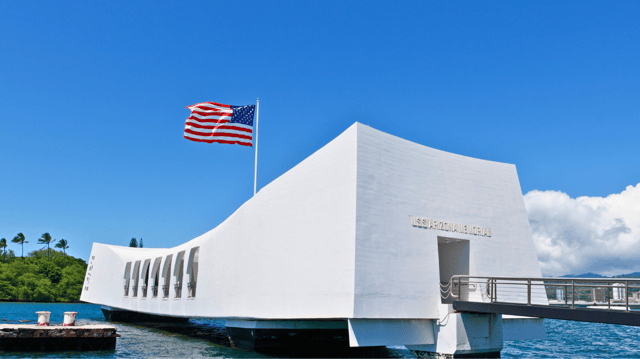 USS Arizona Memorial - Honolulu City - Pearl Harbor Tour