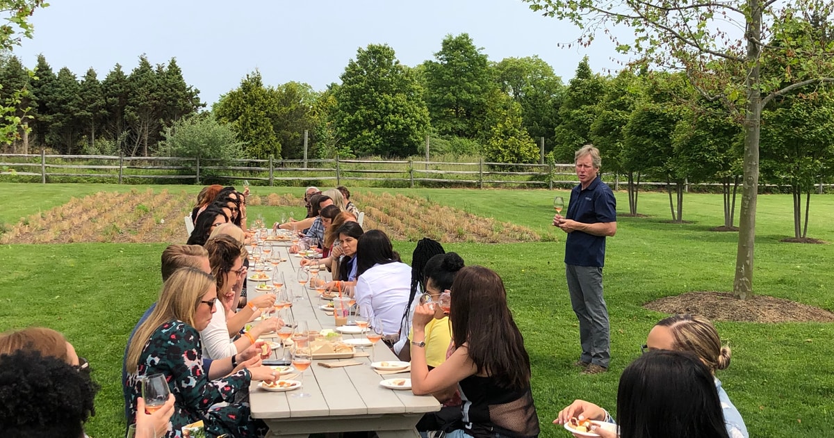 New York City Day Trip to Hudson Valley Wine Country GetYourGuide