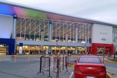 La Paz : Transfert privé de l'aéroport à l'hôtel du centre-ville