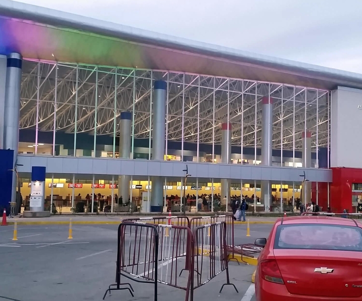 La Paz : Transfert privé de l'aéroport à l'hôtel du centre-ville