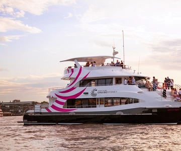 Sydney: 3-Course All Inclusive Dinner Harbour Cruise