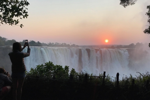 Victoria Falls Town: Geführte Sonnenaufgangstour durch die VictoriafälleVictoria Falls Sonnenaufgang Tour