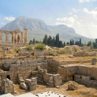 Athens: Day-Trip to Ancient Corinth, Hera Temple & Blue Lake