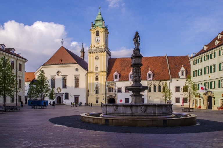 From Vienna: 6-Hour Bratislava Sightseeing Tour Small-Group Tour