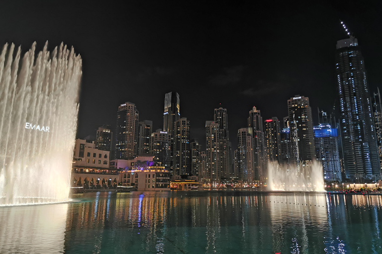 Dubai: tour serale con biglietto d&#039;ingresso al Burj Khalifa