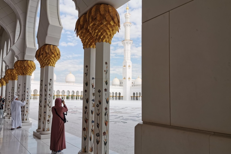 Z Dubaju: jednodniowa wycieczka do Abu Zabi z lunchem