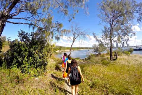 Gold Coast: Wave Break Island Kayaking & Snorkeling tour