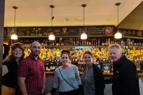 Perth: Bar & Street Art Walking Tour