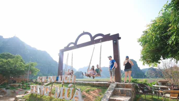 hanoi hang mua tam coc and bich dong pagoda tour